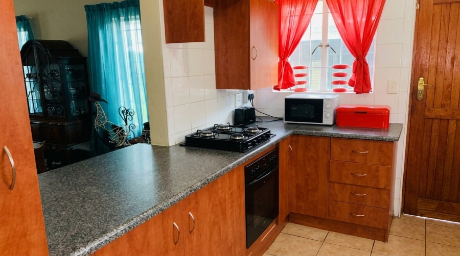3 Bedroom Property for Sale in Azalea Park North West
